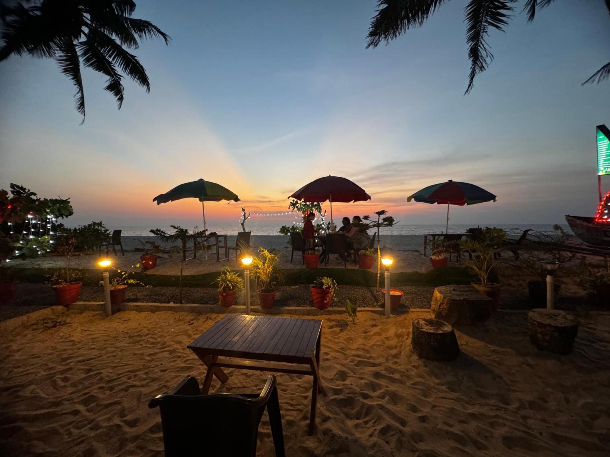 Alivious Beach Homestay Alappuzha Ngoại thất bức ảnh