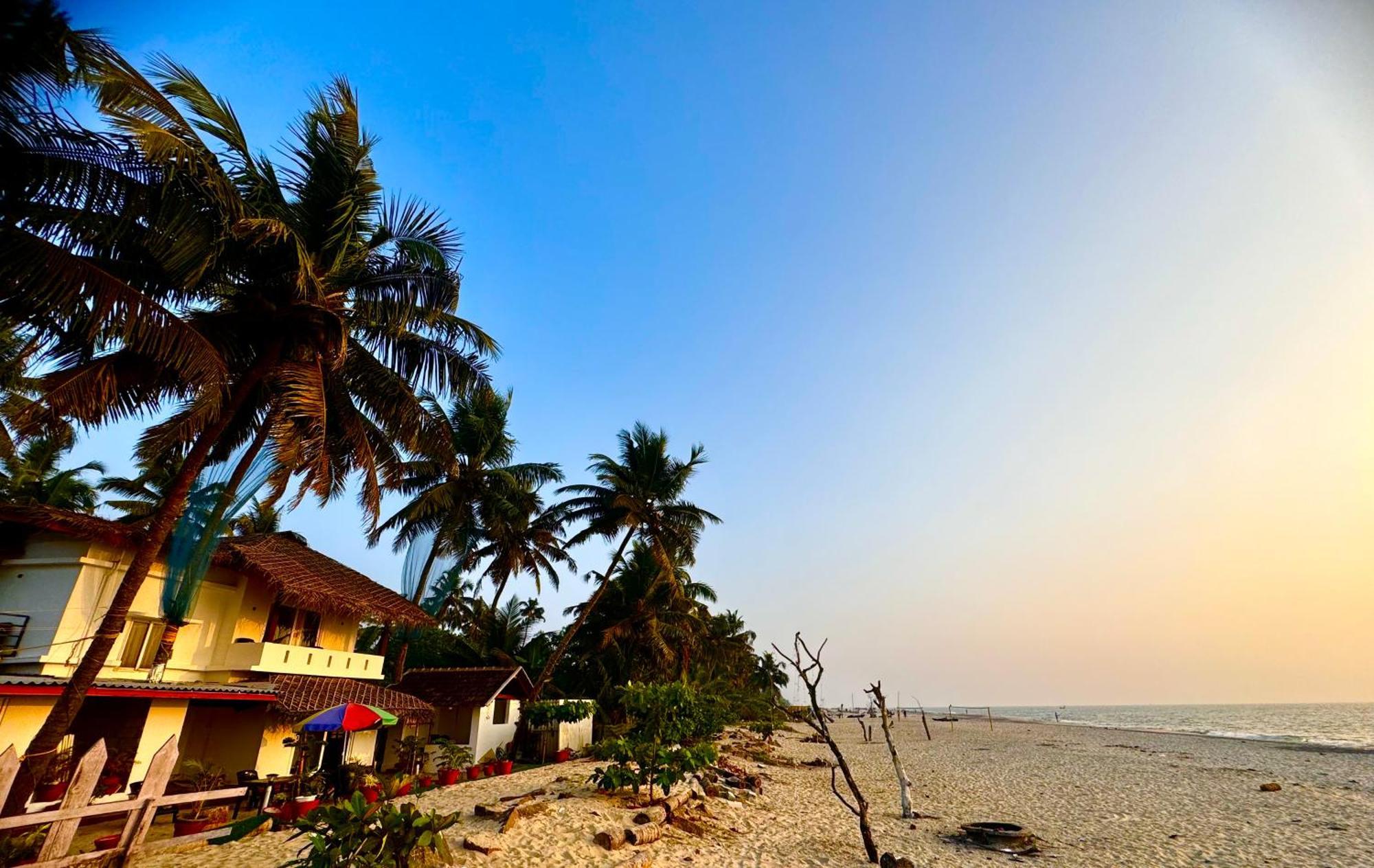 Alivious Beach Homestay Alappuzha Ngoại thất bức ảnh