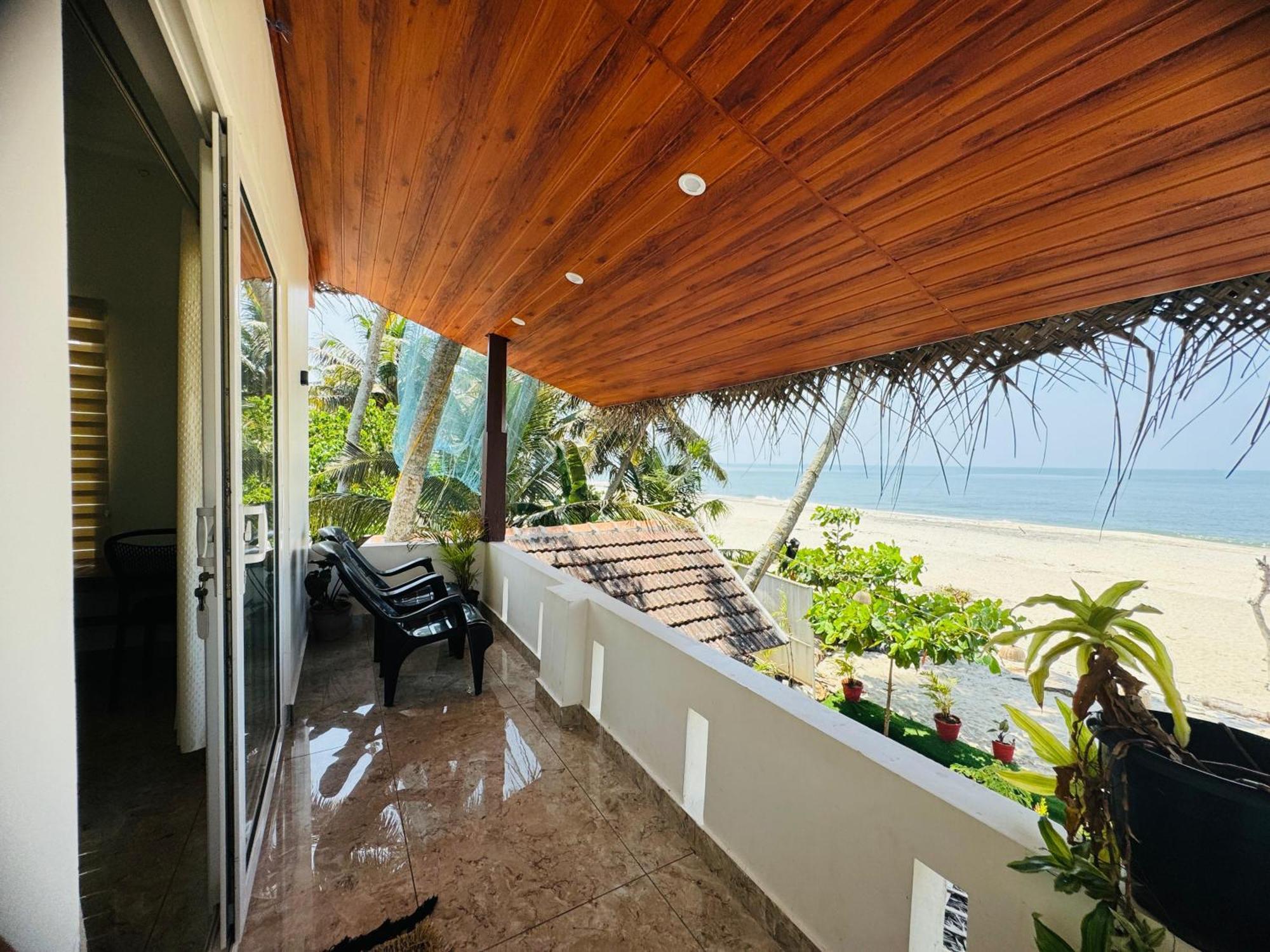 Alivious Beach Homestay Alappuzha Ngoại thất bức ảnh