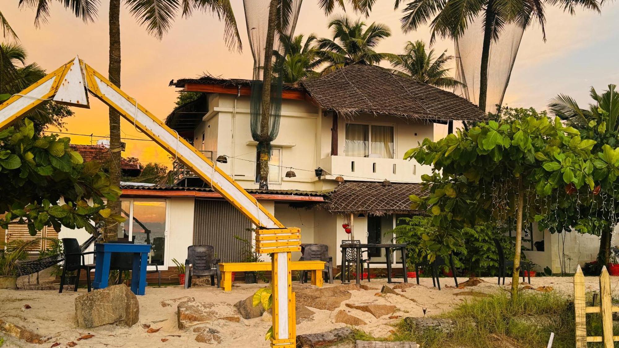 Alivious Beach Homestay Alappuzha Ngoại thất bức ảnh