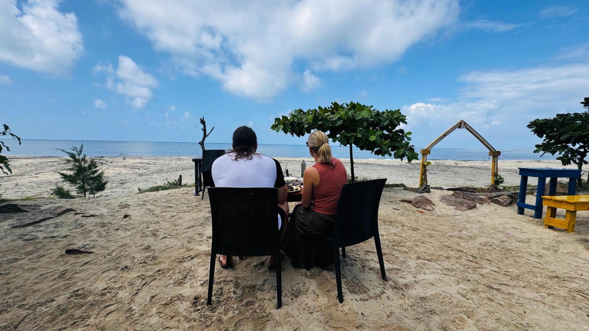 Alivious Beach Homestay Alappuzha Ngoại thất bức ảnh